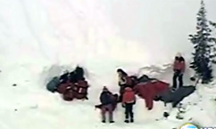 Helicopter Plucks Stranded Hikers Off Mt. Olympus