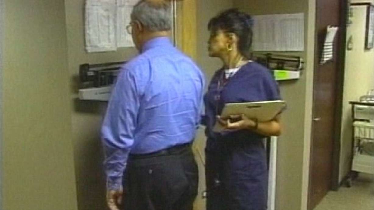 FDA Considers Allowing Diet Drug to be Sold OTC