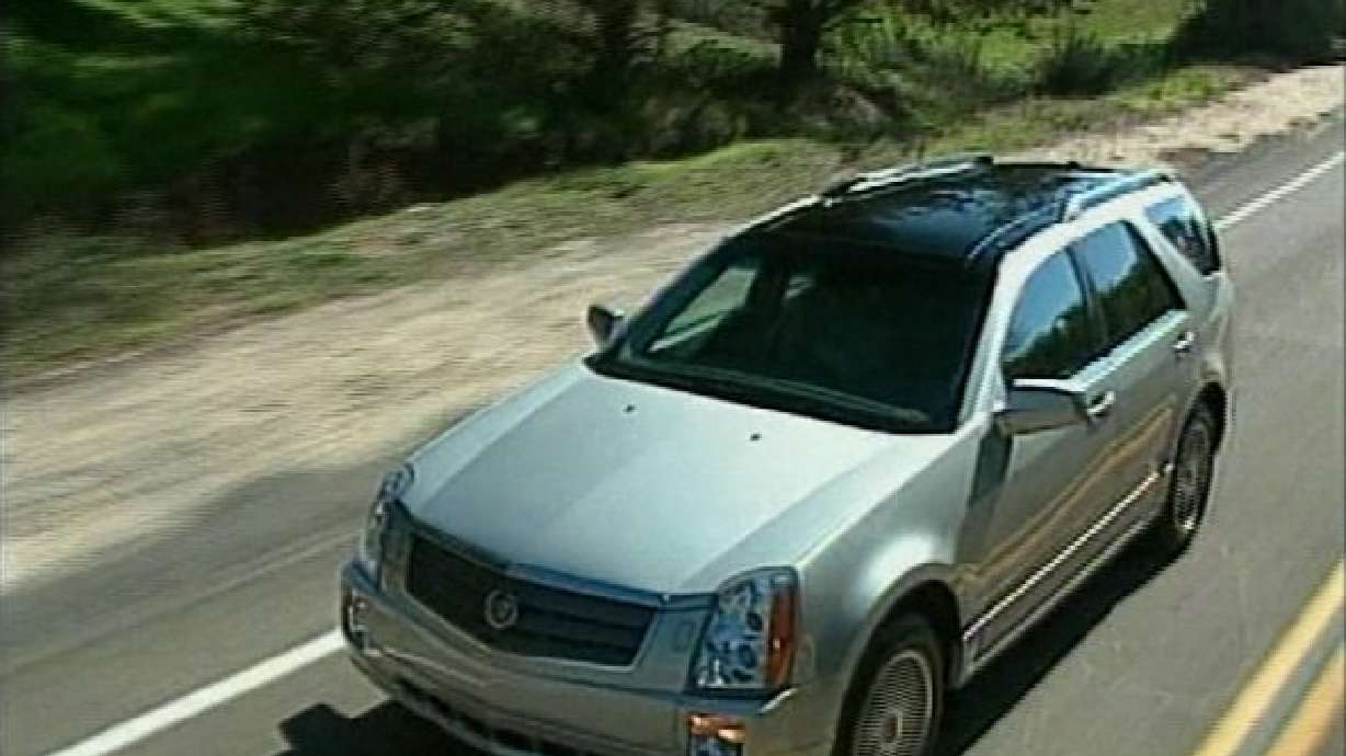 Regulators Looking Into Cadillac SRX Glass Problem