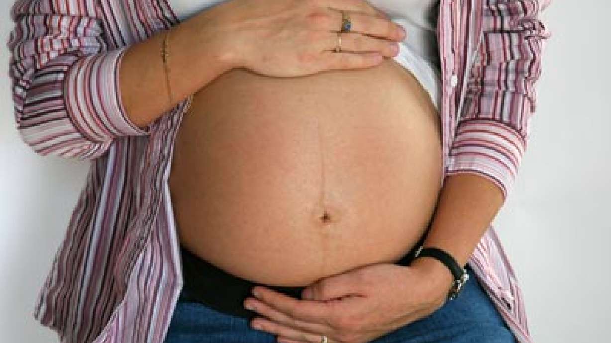 Survey says number of teen births growing in Utah