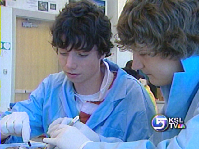 High School Students Offered Health Field Classes