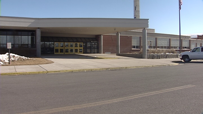 Student Brings Gun to High School in Roosevelt