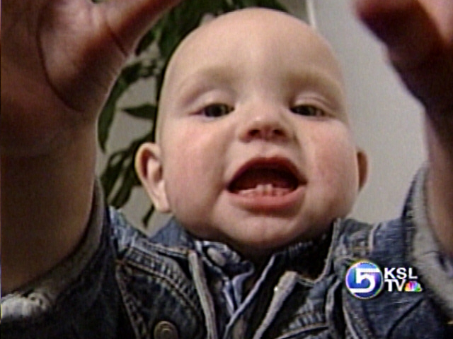 Eye Contact Key to Infants' Speech Development