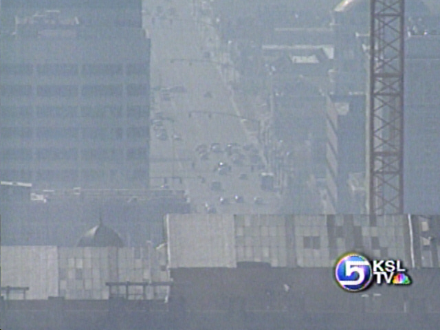 Smog Prompts One-Man Protest