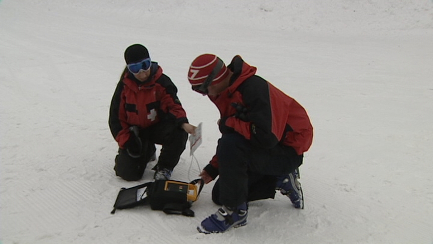 Man Nearly Dies When Heart Stops on Ski Lift