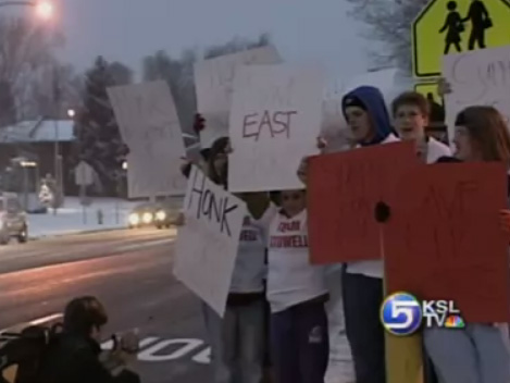 East High Students Rally in Support of Coach