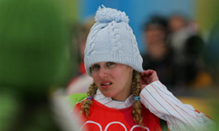 U.S. Snowboarder Misses Gold Medal by Crashing