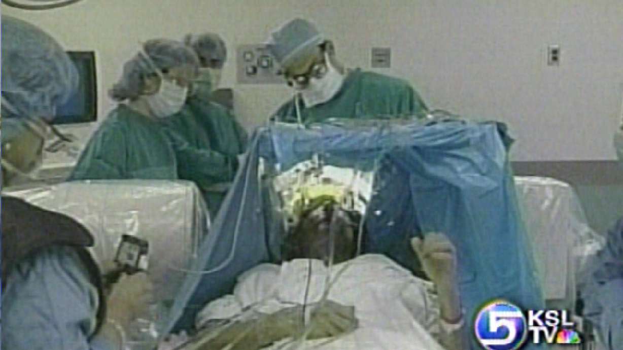 Doctors Encourage Parkinson's Patients to Get Treatment