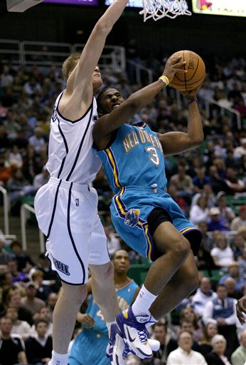 Hornets, Paul Knock Out Jazz