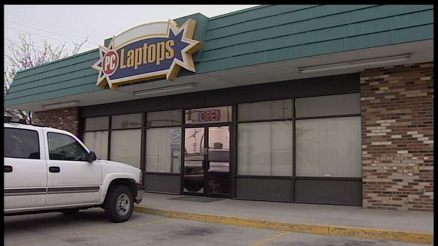 Computer Store Owner Blames Media for Business Closing