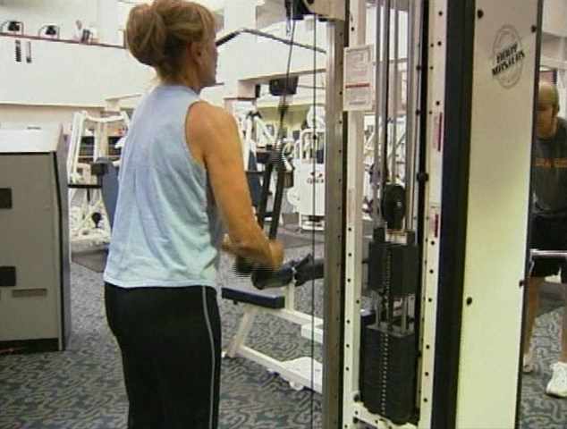 Weight Lifting Can Reduce Abdominal Fat in Women