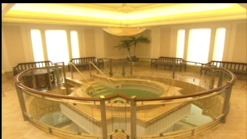 President Hinckley to Travel Temple Open House in Chile