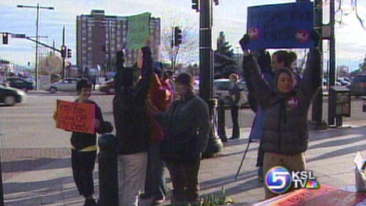 Rally Held for Right to Abortion