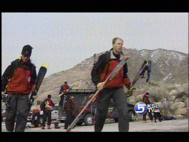 Search for Missing Snowboarder Called Off for Night