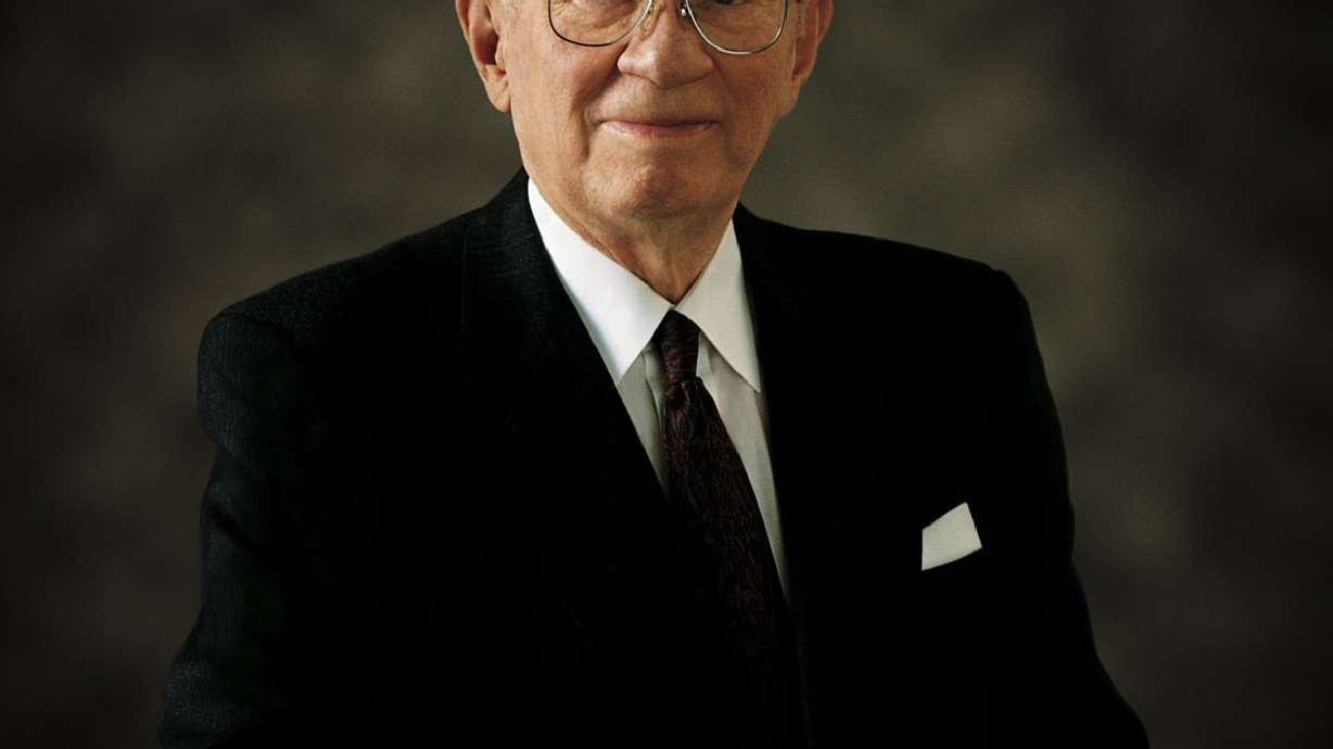President Gordon B. Hinckley Bio