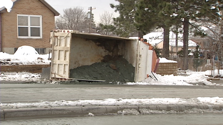 Dumptruck Rolls in Bountiful