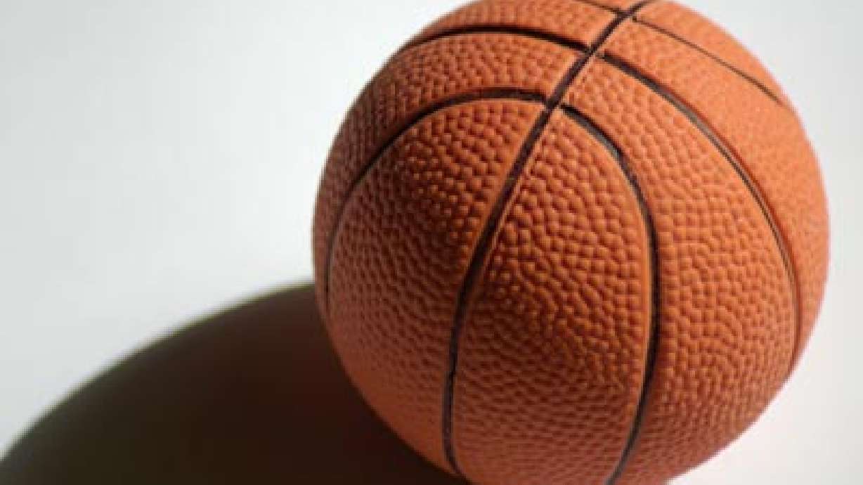 CD Teaches Parents to Be Good Sports