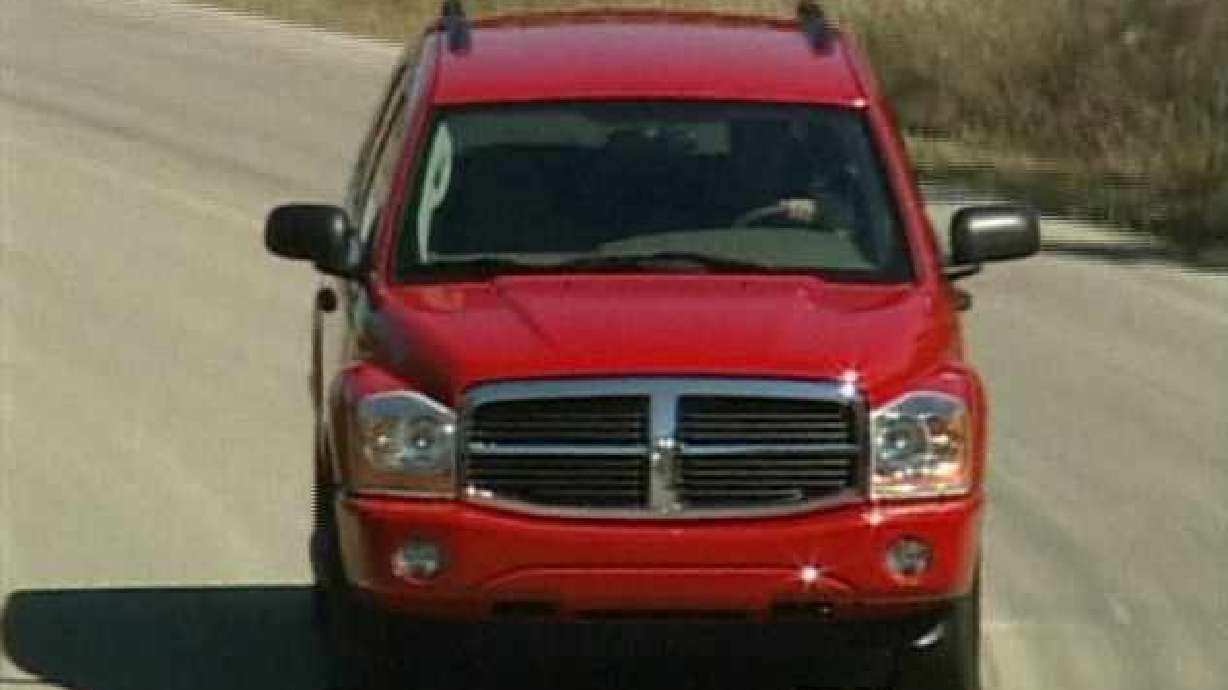 Chrysler Recalls Vehicles for Windshield Wiper Problems