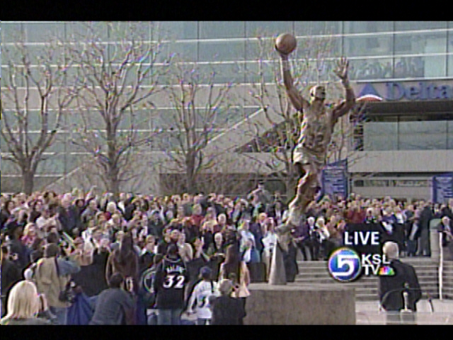 Karl Malone Statue to be Unveiled, Jersey Retired