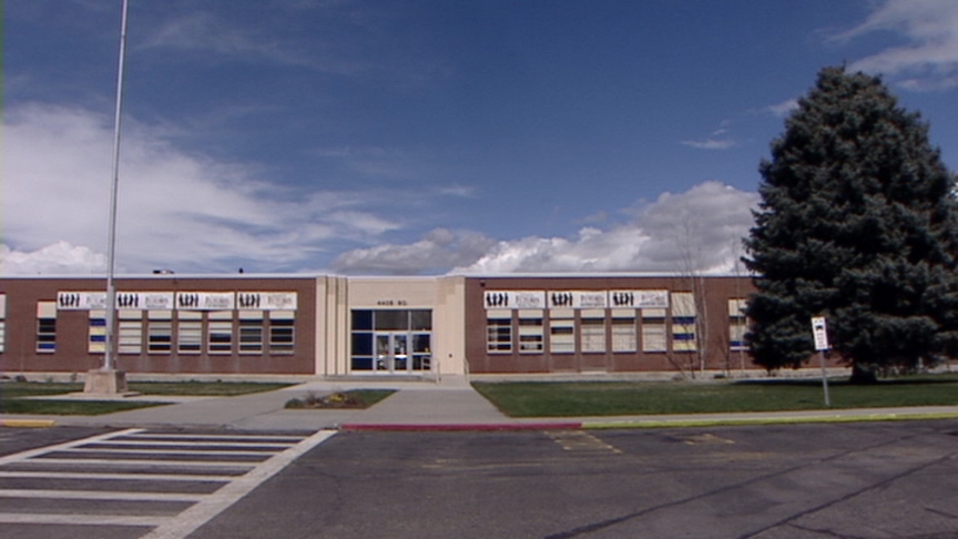 Parents Refusing Move to "Seismically Unsafe" School