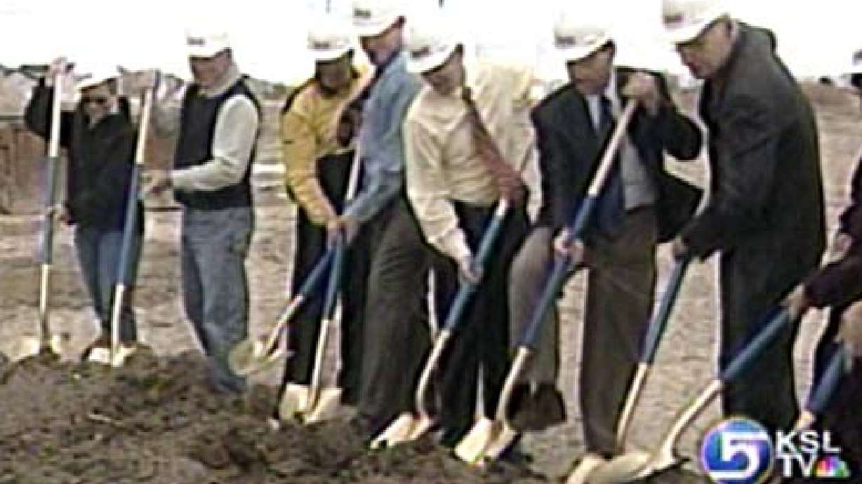 IKEA Breaks Ground for New Store