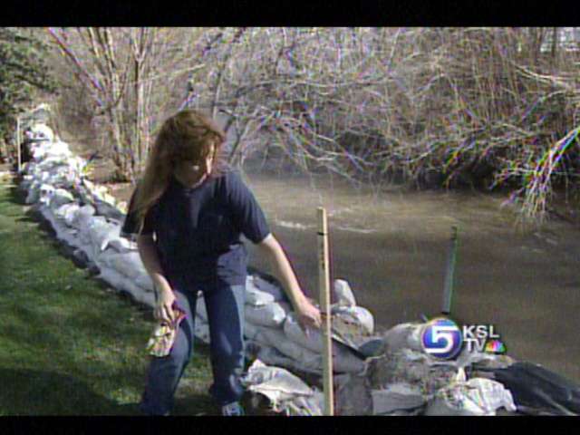 Logan Residents Work to Prevent Flooding