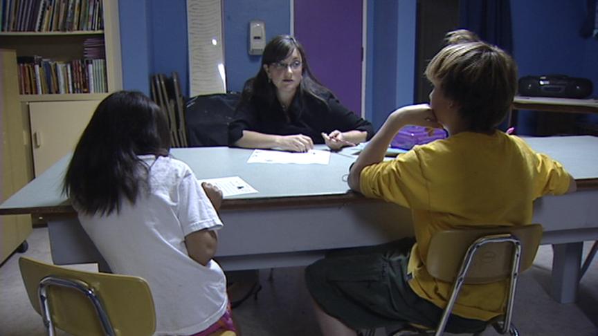 Therapists Help Children Who Witness Domestic Violence