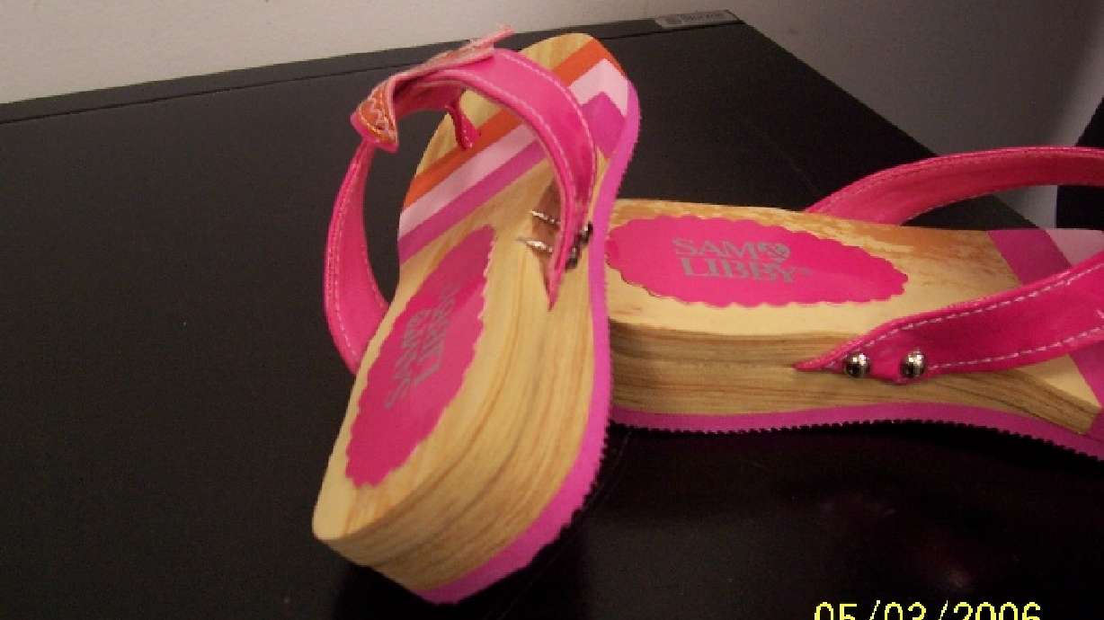 Pop-up Book, Sandals Recalled