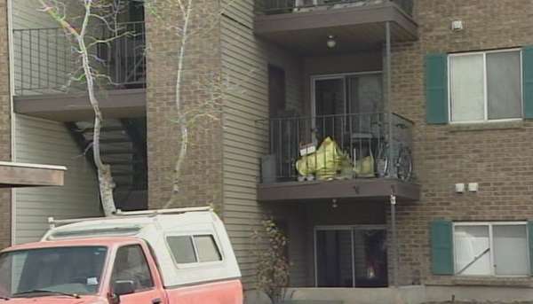 Man arrested after police find explosive device in his apartment