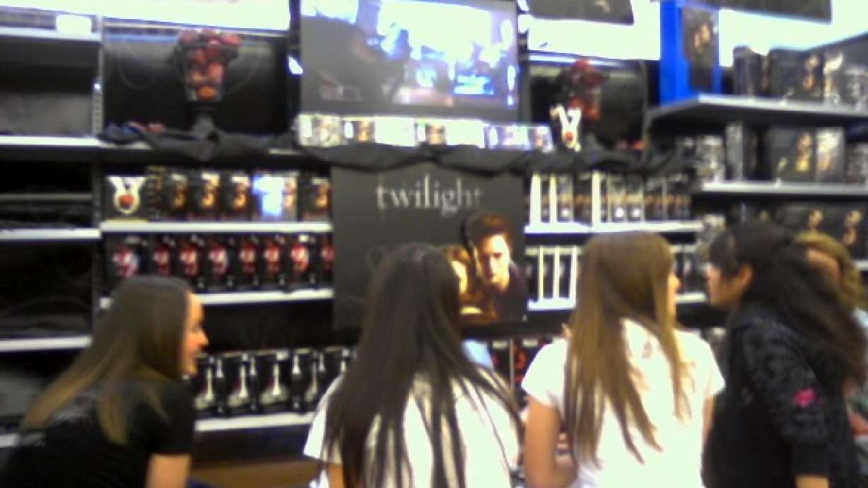 Twilight fever strikes with upcoming DVD release