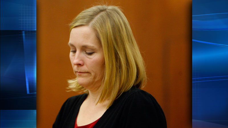 Teacher accused in student sex scandal wants plea deal | KSL.com