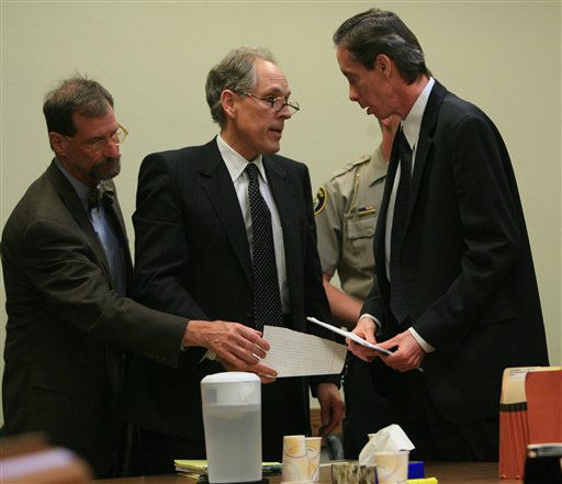 Warren Jeffs' Note to Judge Appears to Denounce Himself