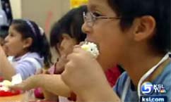 Junior League Helps Kids Learn to Eat Right
