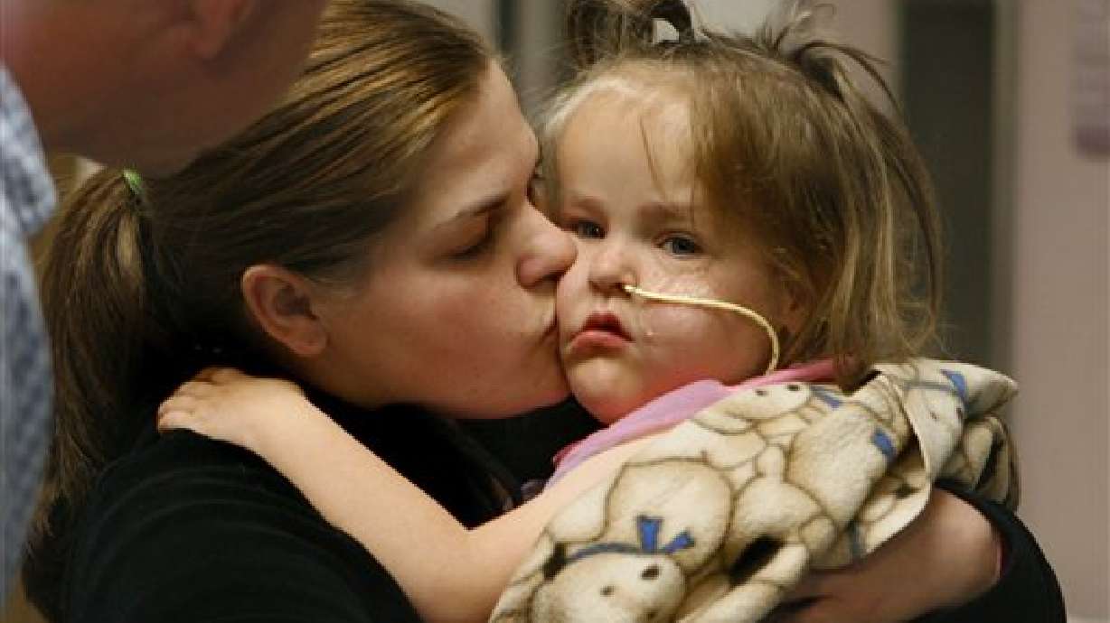 Mother Who Donated Kidney to Five-Year-Old is Back Home