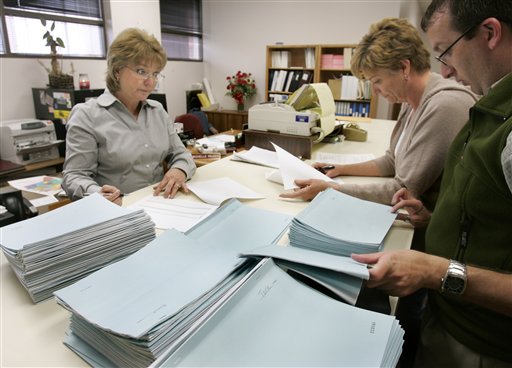 Signatures for School Voucher Referendum Turned in to Clerk's Office