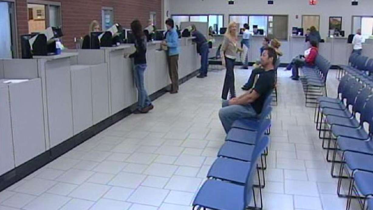 People encouraged to use the driver license office in Draper | KSL.com