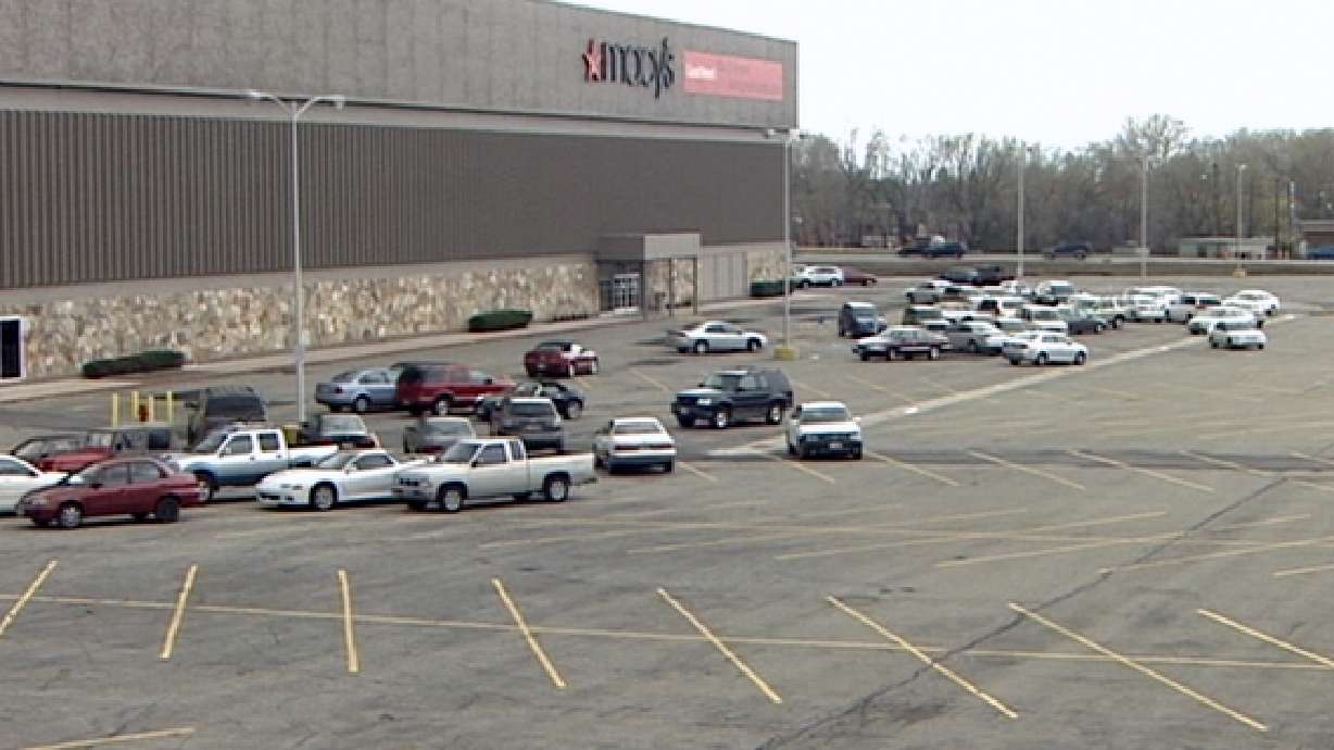 Holladay residents submit petition to block old Cottonwood Mall development