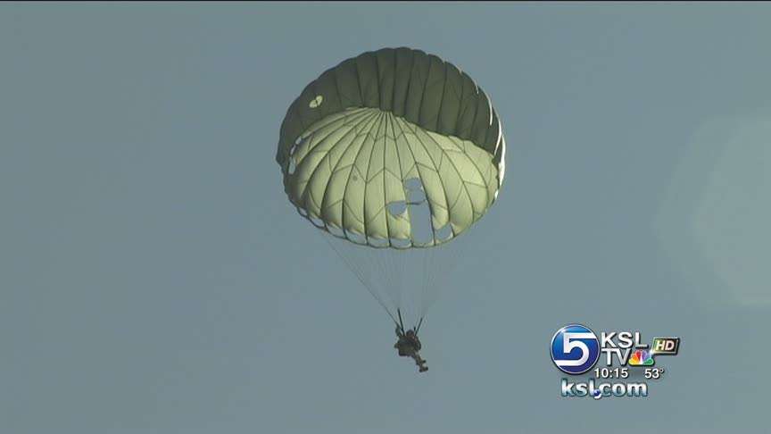 Soldiers take first plunge from Blackhawk