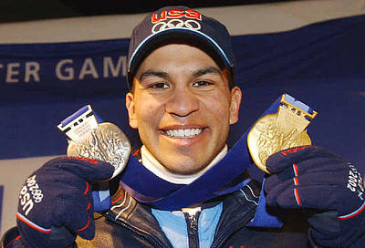 Former Olympian Parra to coach US speedskaters