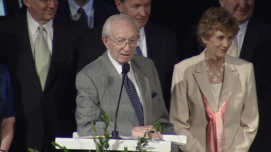 President Hinckley Marks 96th Birthday