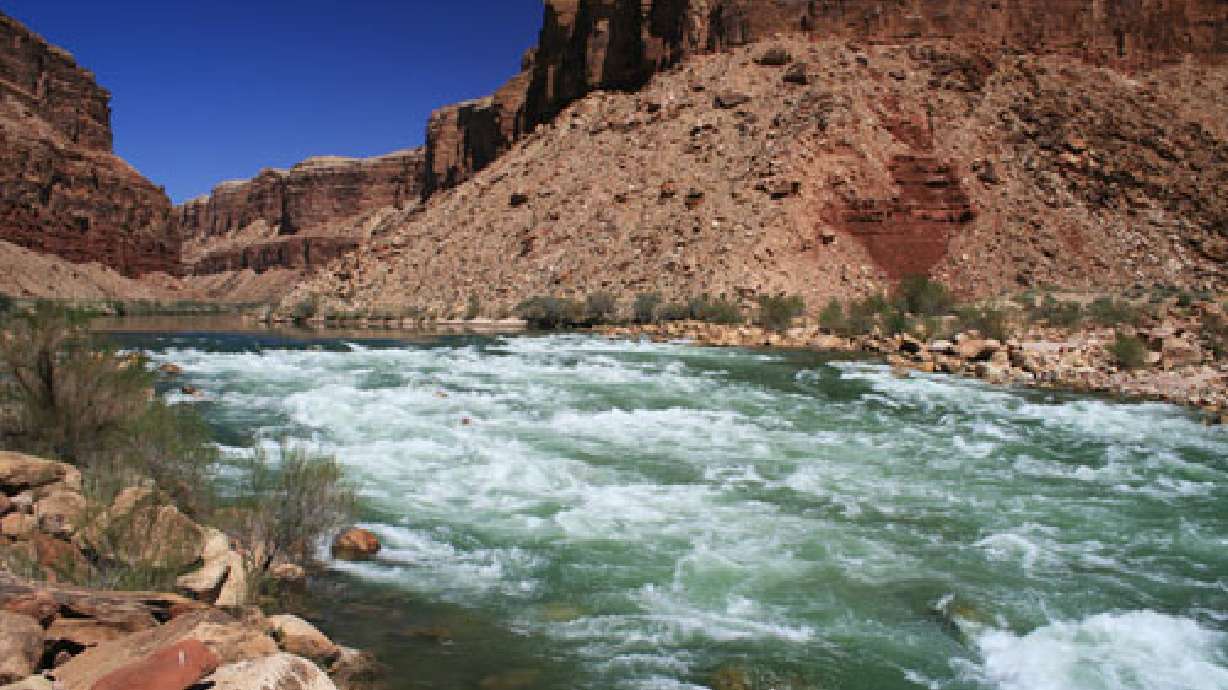 Search on for 3 swept down river in Grand Canyon