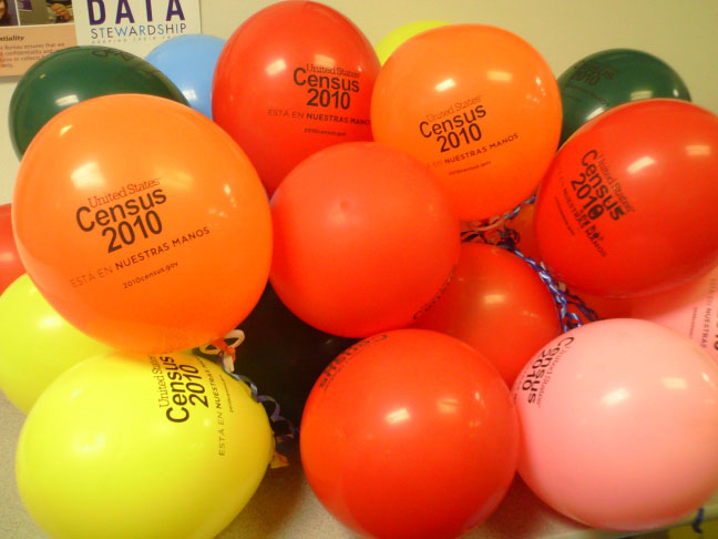 Census Bureau working to educate Latinos on 2010 census
