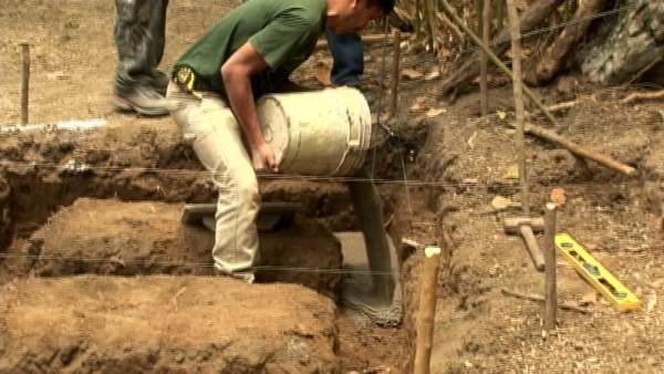 Employees give up bonuses to do humanitarian work in Guatemala