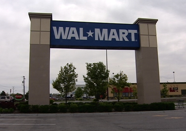 Shopper claims she was target of racial profiling at Wal-Mart