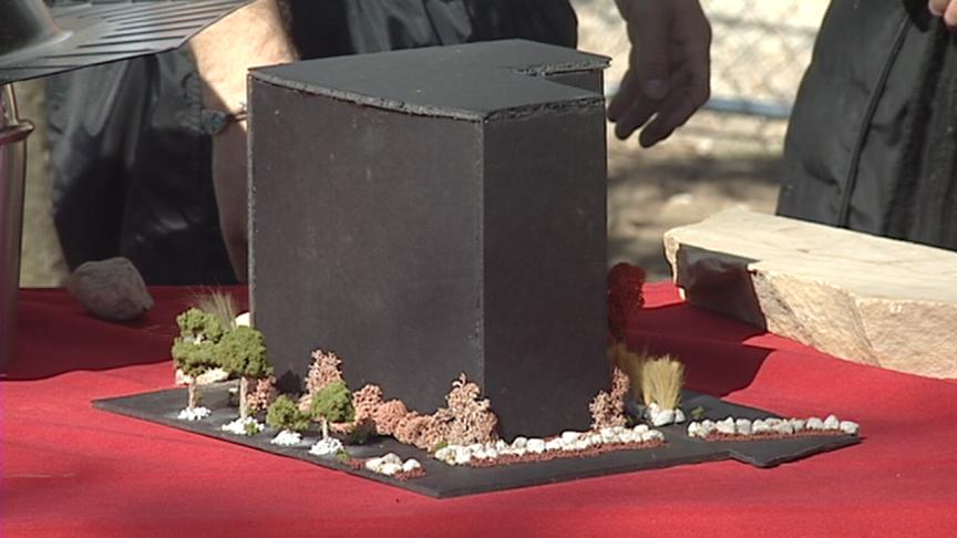 U Students Unveil Plans for New Earth-Friendly Building