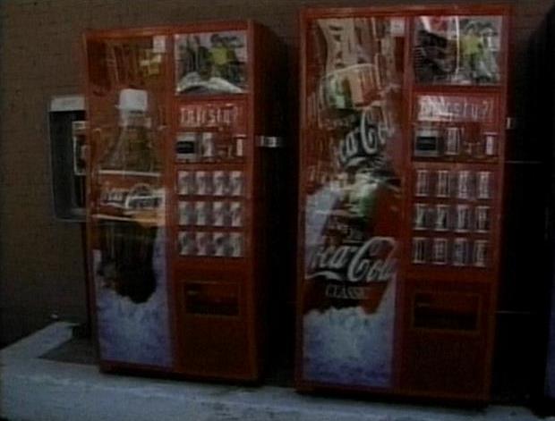 Panel Urges Congress to do Away with Junk Food in School Vending Machines