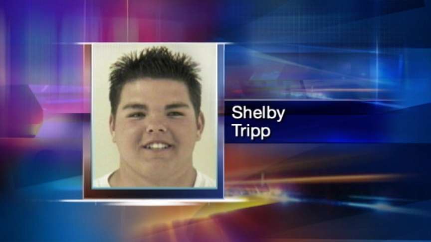 Man arrested after driving truck out of impound without paying fee