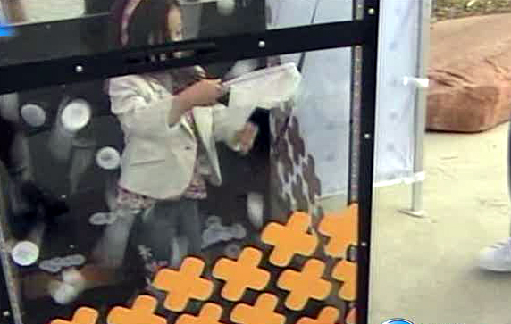 Hogle Zoo hosts 'Battle the Bug' exhibit