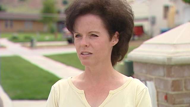 "They had identification, pamphlets that looked really professional. Everything about them looked right," Janette said.