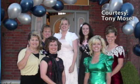 Neighborhood senior prom